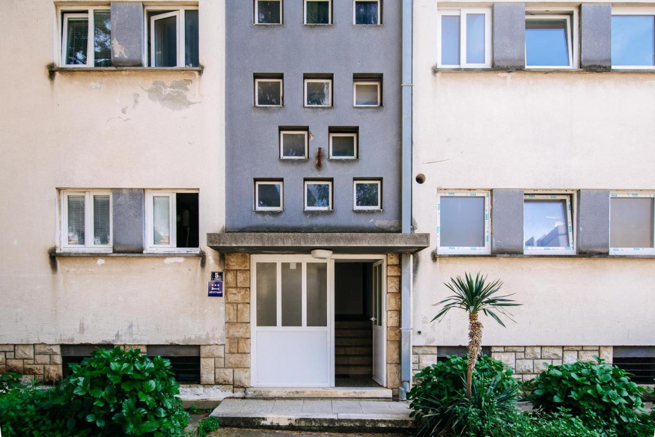Sunnynest Apartment - 3Br Apt With Free Parking & Wi-Fi, Close To Lapad Bay Beach Dubrovnik Bagian luar foto